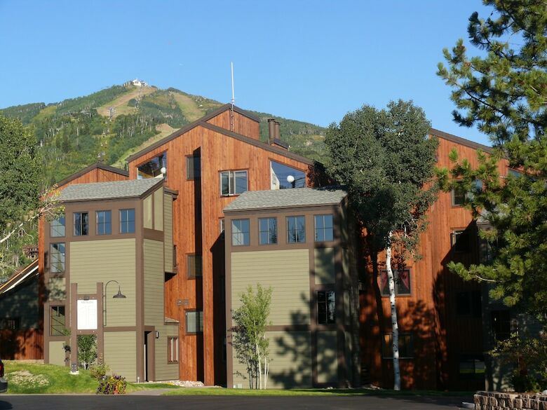 The West Condominiums By Steamboat Resorts