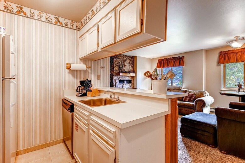 The West Condominiums By Steamboat Resorts