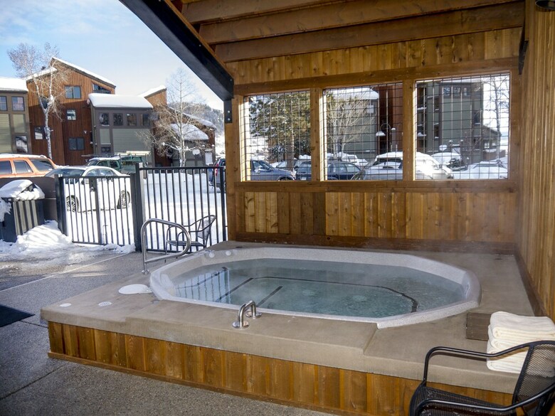 The West Condominiums By Steamboat Resorts