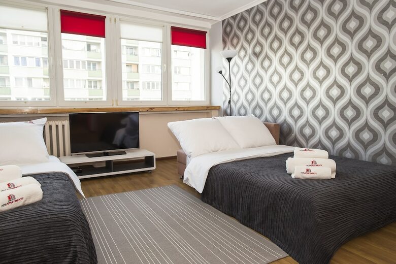 Aparthotel Hosapartments City Center