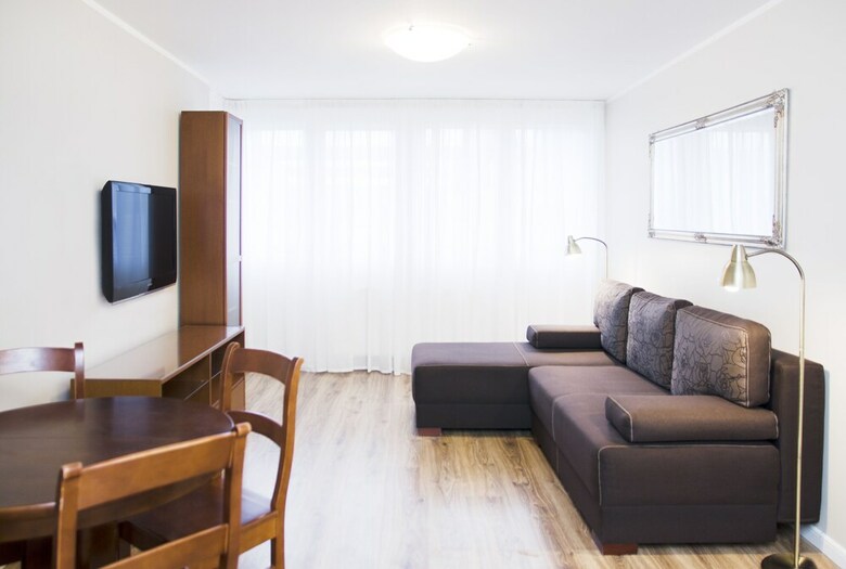 Aparthotel Hosapartments City Center