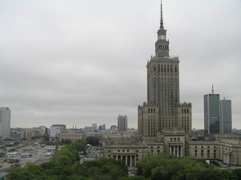 Aparthotel Hosapartments City Center