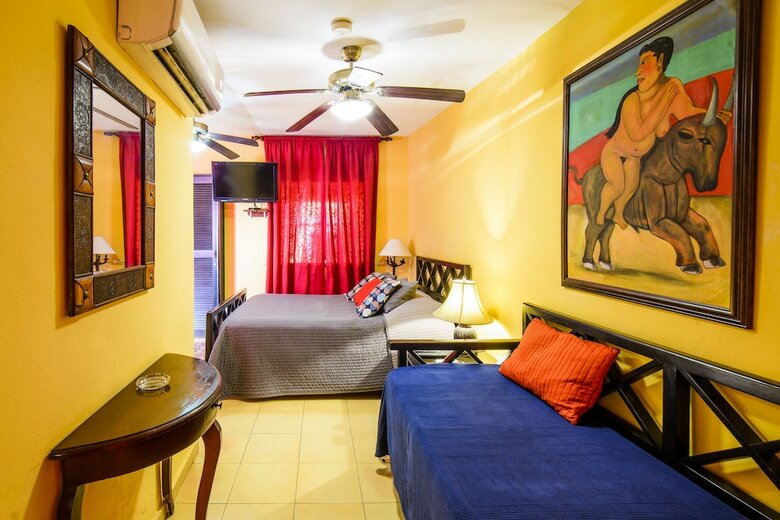 Hotel Casa Naemie