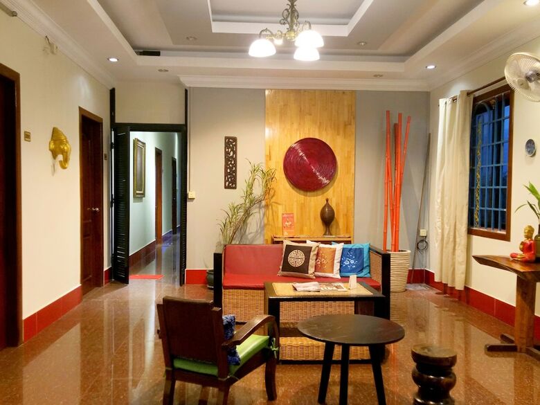 Hotel The Cashew Nut Guesthouse