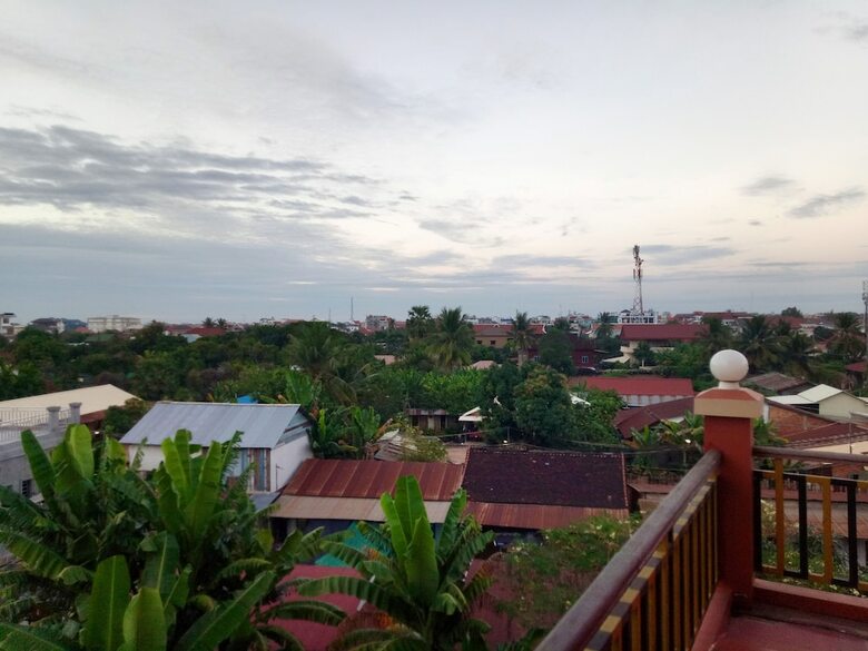Hotel The Cashew Nut Guesthouse