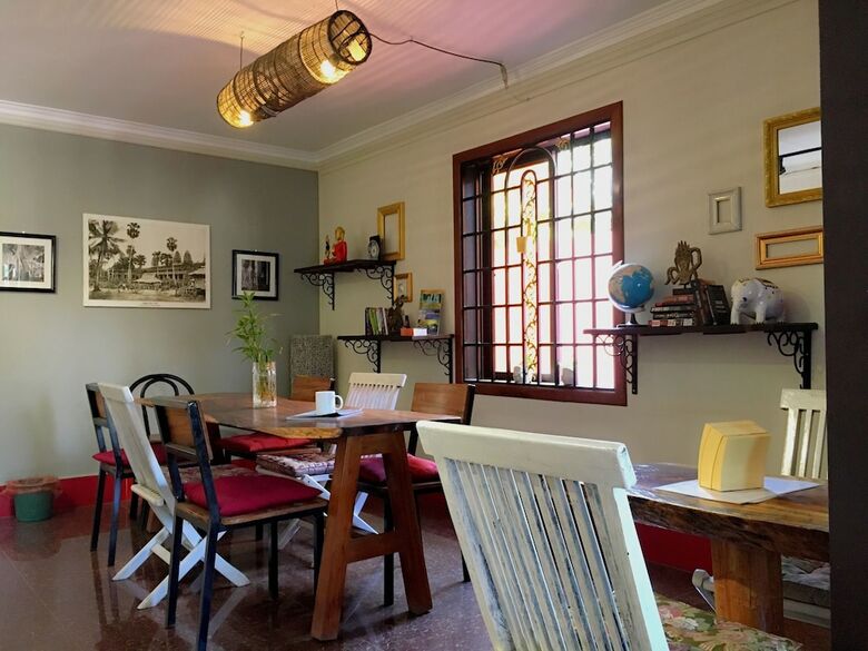 Hotel The Cashew Nut Guesthouse