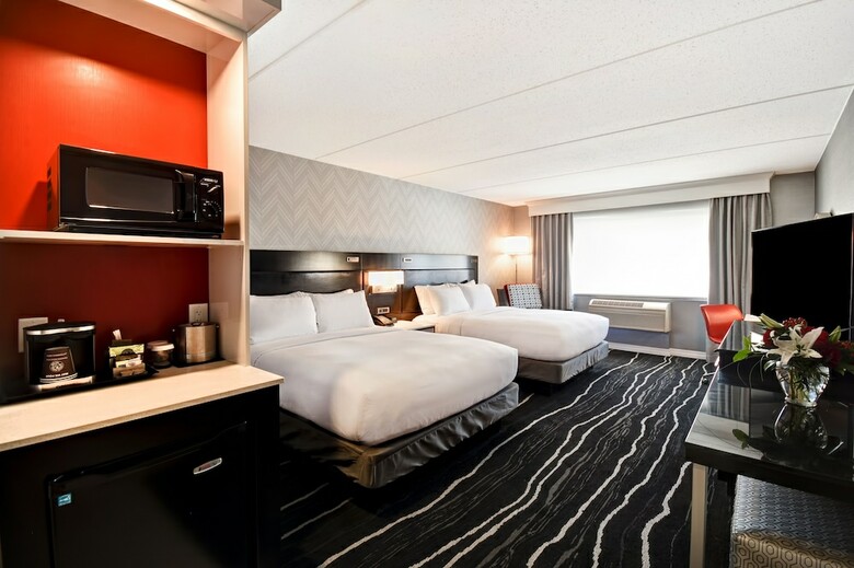 Hotel Doubletree By Hilton Deadwood At Cadillac Jack's