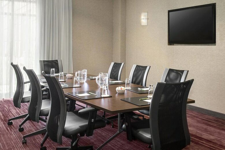 Hotel Courtyard By Marriott Newark Elizabeth