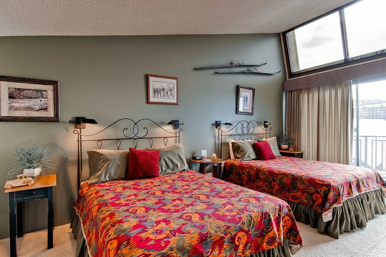 Bronze Tree Condominiums By Steamboat Resorts