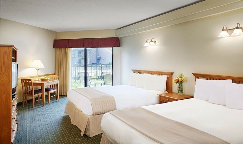Hotel Deer Creek Lodge & Conference Center