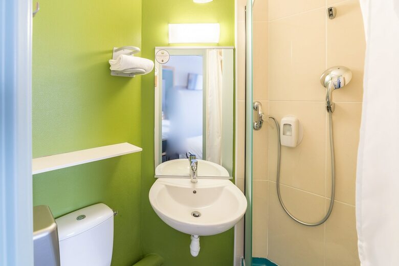 B&B Hotel Lille Lezennes Stade Pierre Mauroy