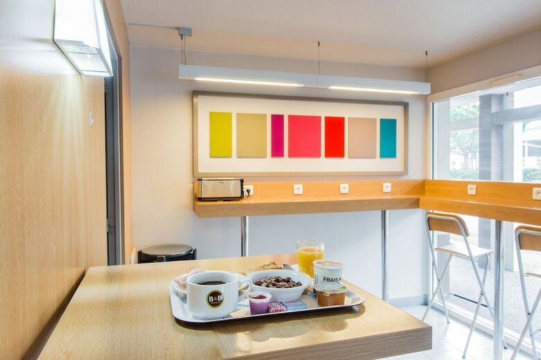 Hotel B&B H�tel Bordeaux M�rignac A�roport