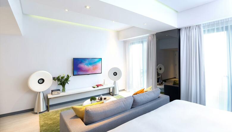 Hotel S�v