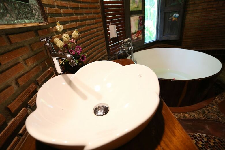 Apartamento Kaengkrachan Boathouse Paradise Resort