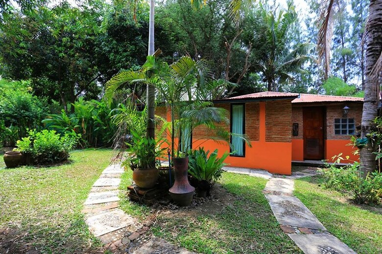 Apartamento Kaengkrachan Boathouse Paradise Resort