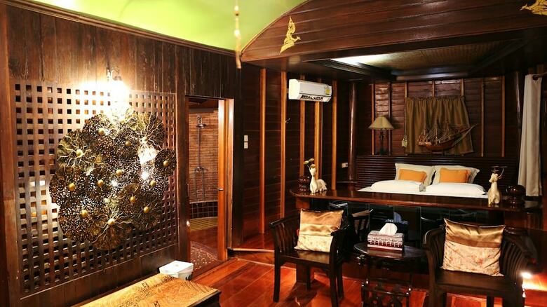 Apartamento Kaengkrachan Boathouse Paradise Resort