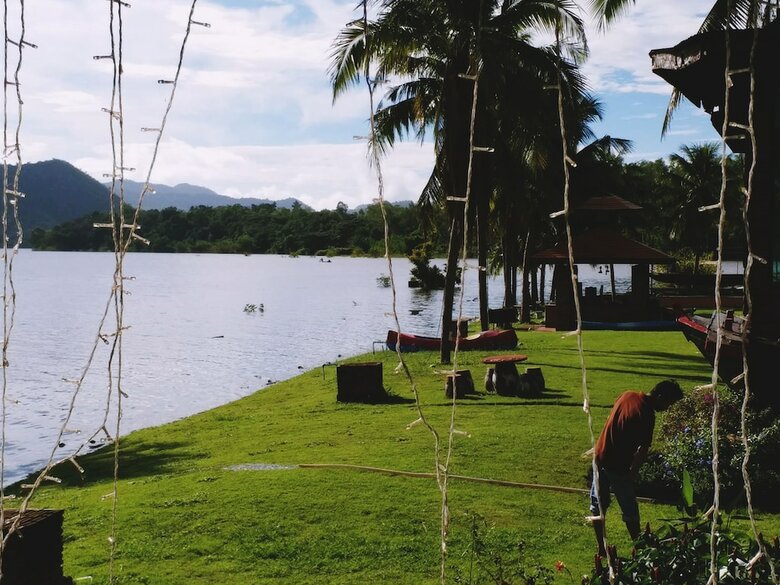 Apartamento Kaengkrachan Boathouse Paradise Resort