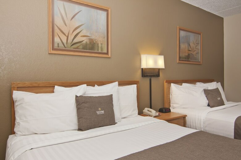 Boarders Inn & Suites By Cobblestone Hotels - Faribault