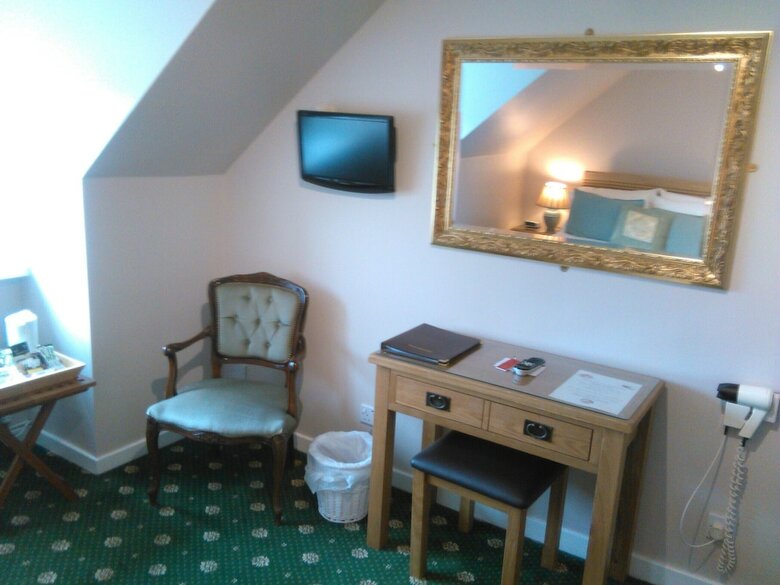 Hotel Meadhon House