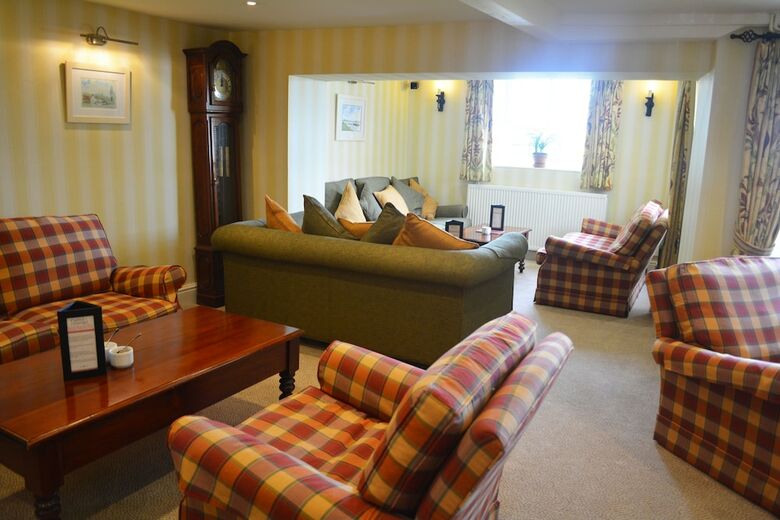 Castle Of Comfort Hotel & Restaurant