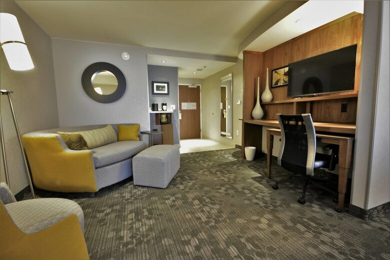Hotel Courtyard By Marriott Asheville Airport