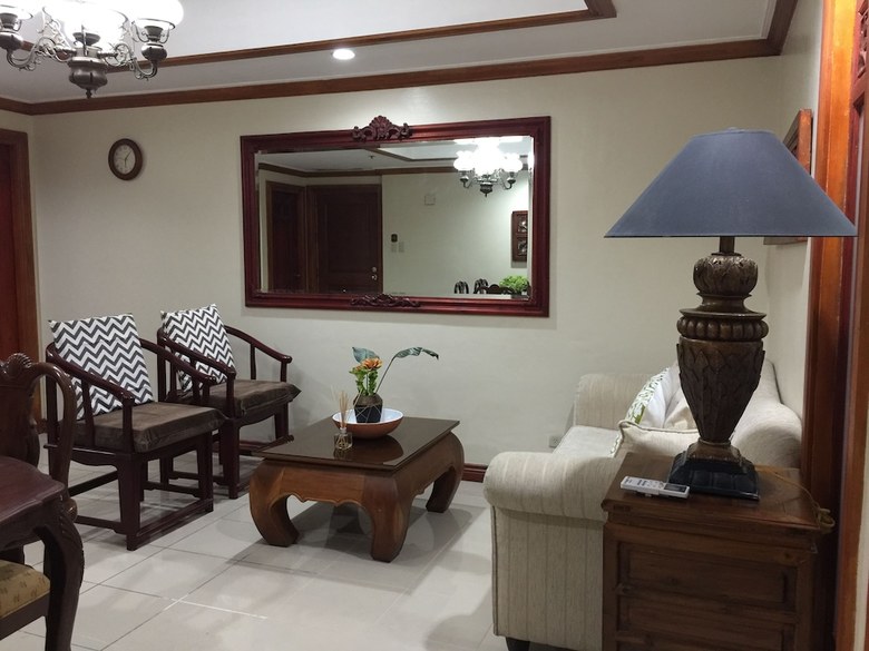 Manila Condo Home At Robinsons Place Residences