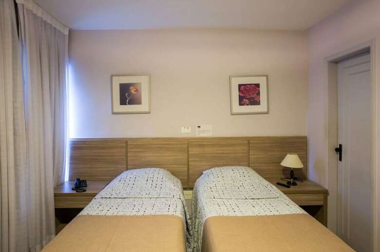 Gallant Hotel