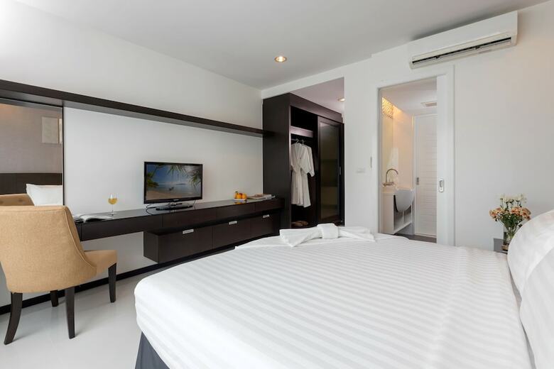 Hotel The Regent Phuket Serviced Apartment Kamala Beach