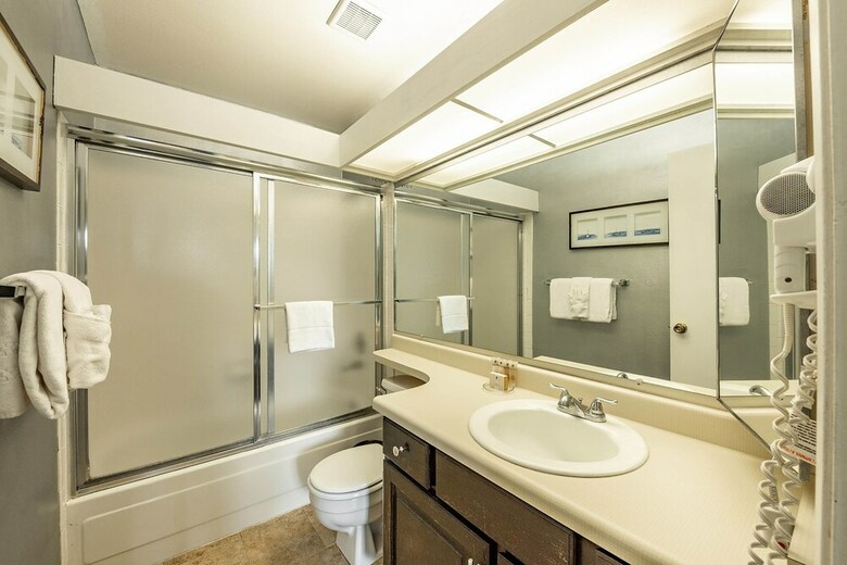 Powderwood By All Seasons Resort Lodging