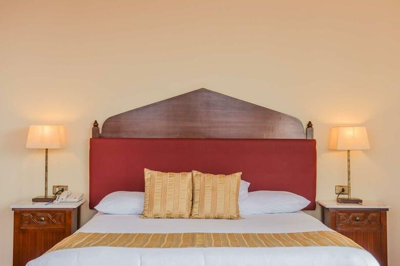 Hotel Golden Tulip Flamenco