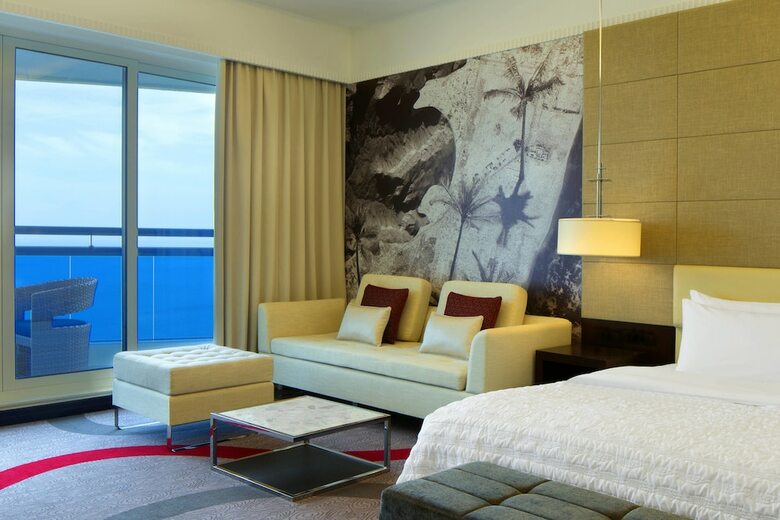 Hotel Le Meridien Al Aqah Beach Resort