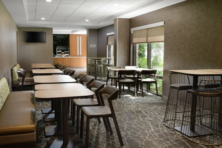 Hotel Springhill Suites By Marriott Dallas Addison/quorum Drive