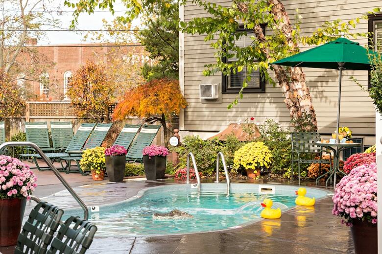 Hotel Crowne Pointe Historic Inn & Spa - Adults Only