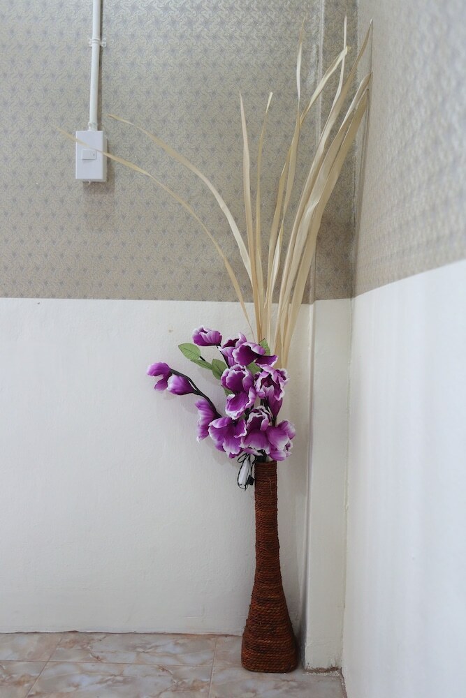 Sukhumvit 20 Hotel