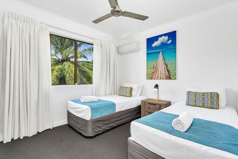 Seascape Holiday-tropical Reef Apartment