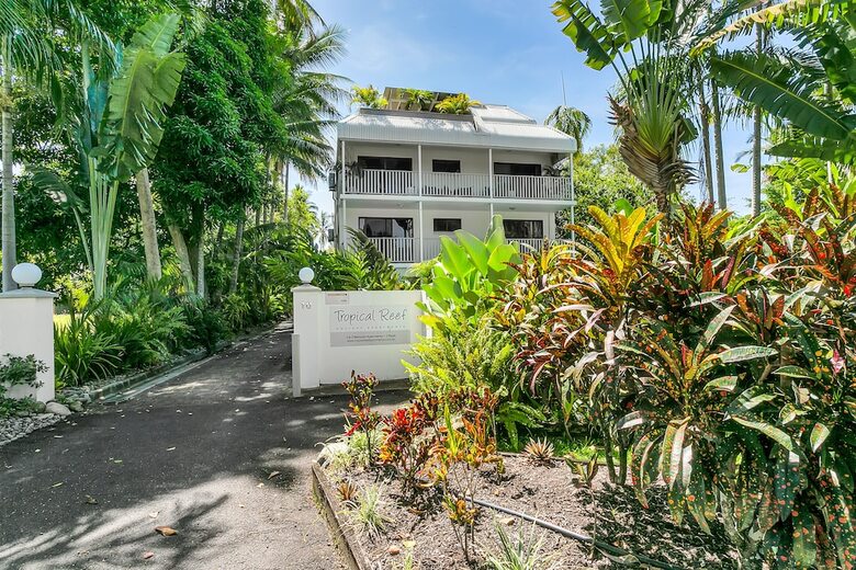Seascape Holiday-tropical Reef Apartment
