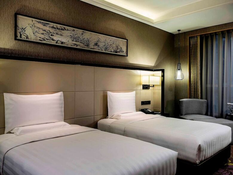 Hotel Pullman Qingdao Ziyue