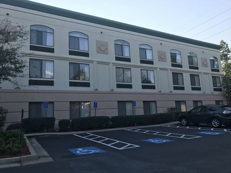Hotel Wingate By Wyndham Augusta/fort Gordon