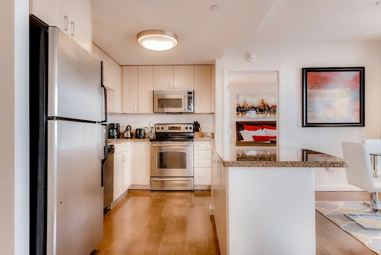 Aparthotel Global Luxury Suites At China Town