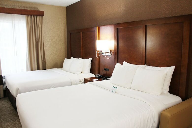 Hotel Quality Suites Nyc Gateway