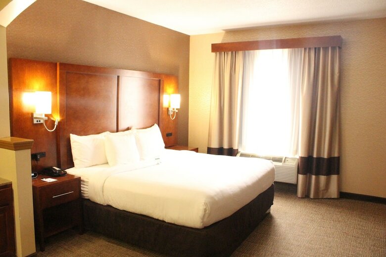 Hotel Quality Suites Nyc Gateway