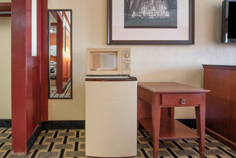 Motel Howard Johnson By Wyndham San Marcos