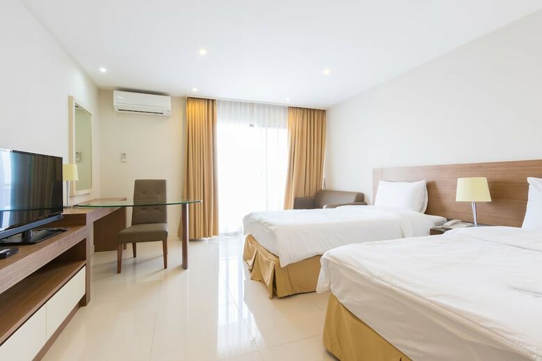 Thomson Hotel Huamark