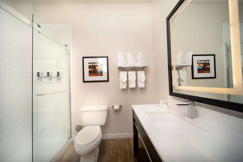 Hotel Comfort Suites Chicago Schaumburg