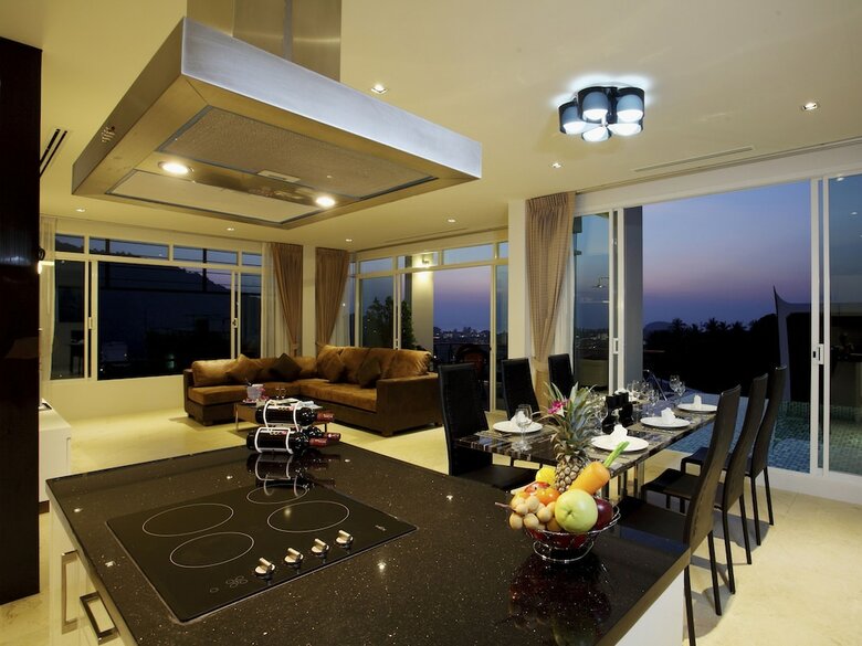 Kata Sea View Villas