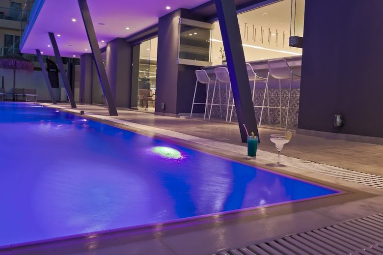 Alexia Premier City Hotel - Adults Only