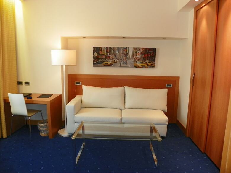 Hotel Planet