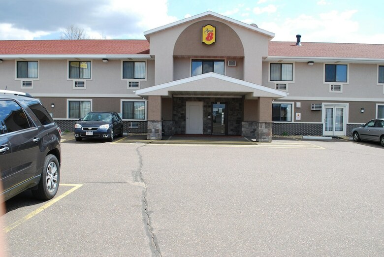 Motel Super 8 By Wyndham Eau Claire Wi