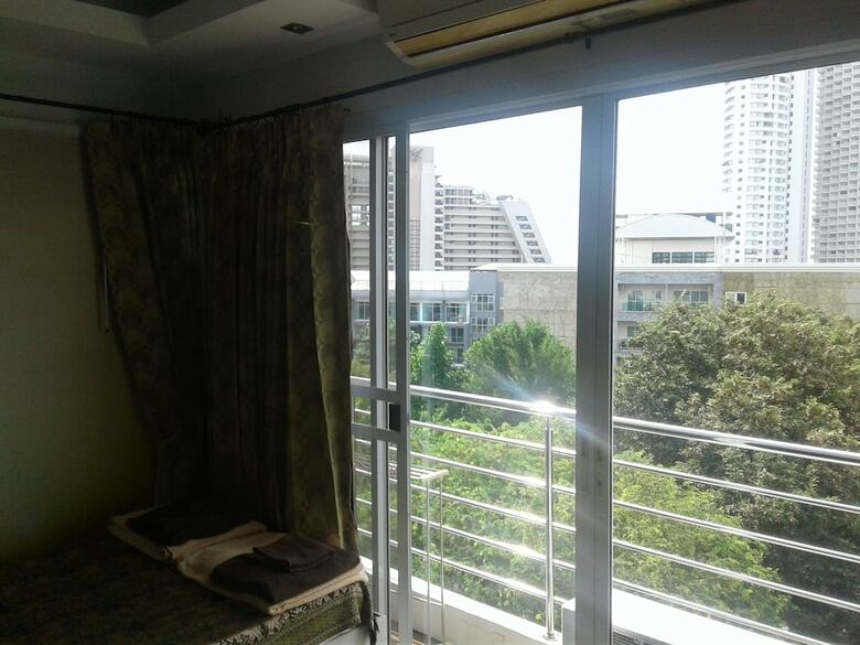 Wongamat Privacy By Good Luck Apartments
