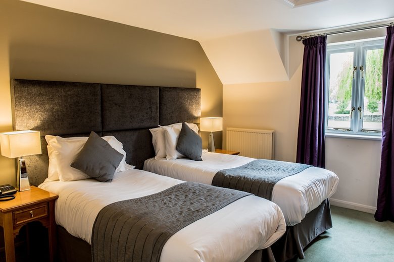 Hotel The Crown Of Crucis